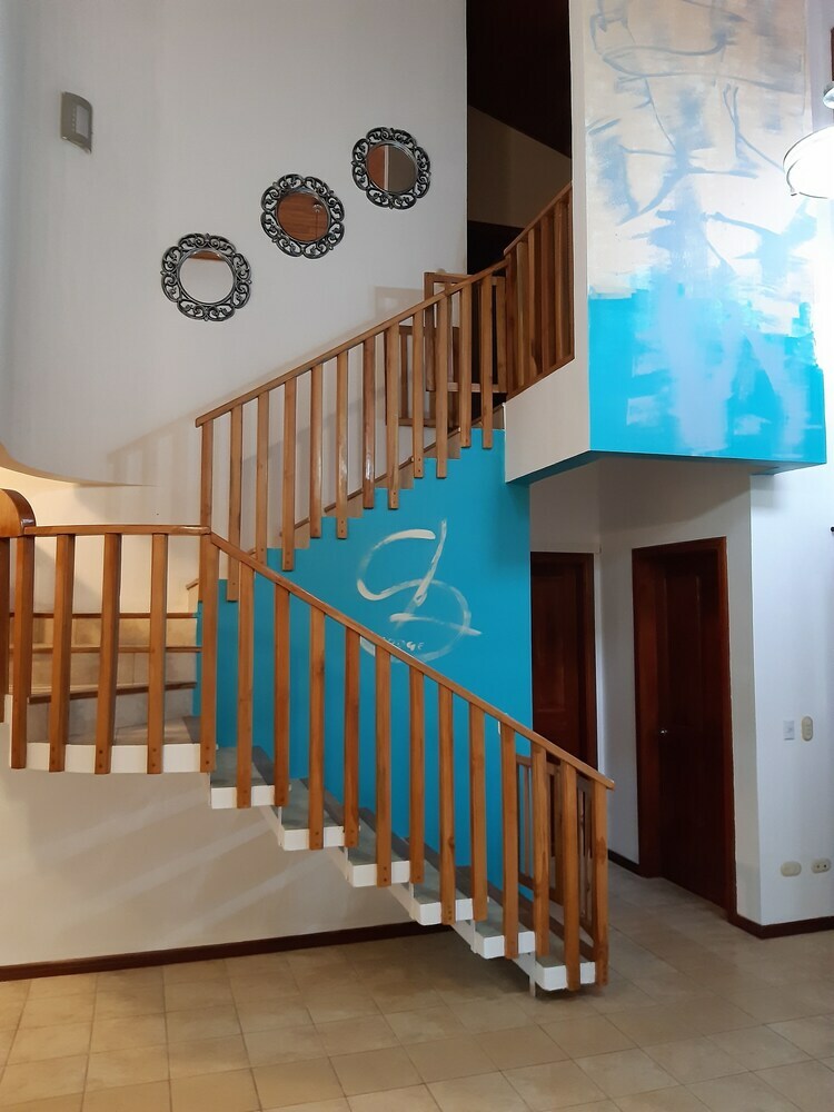 Posada Salt Life Family Lodge