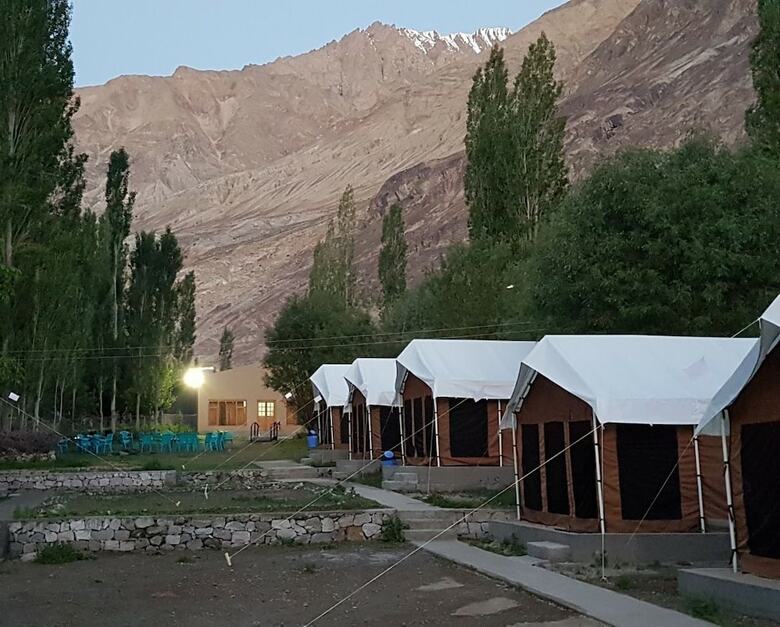 Hotel Mila Retreat Camp