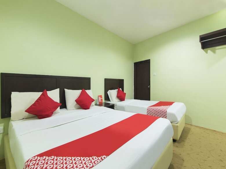 Oyo 1102 Amani Hotel