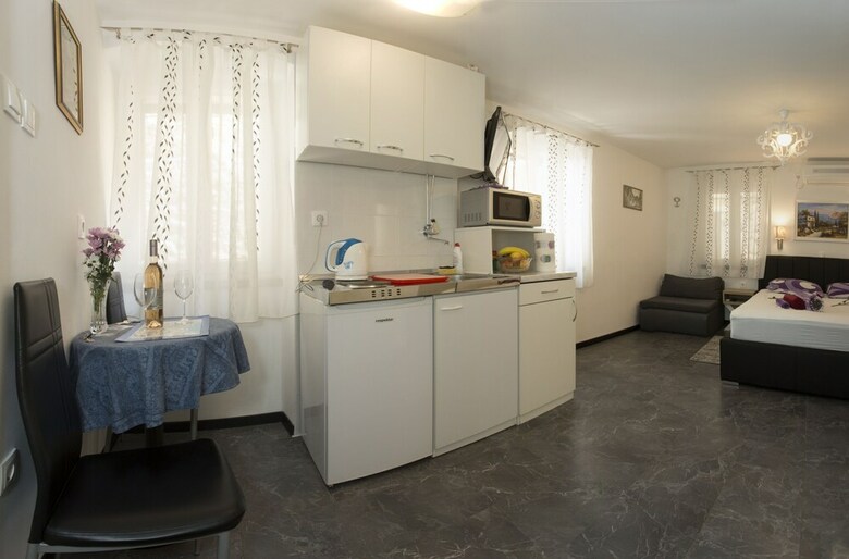 Hotel Guesthouse Aleto