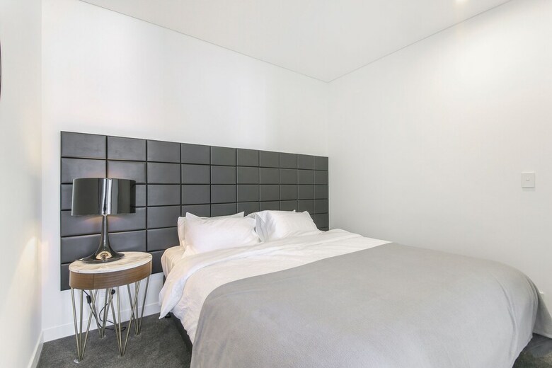 2 Bedroom Modern Apartment In Chatswood