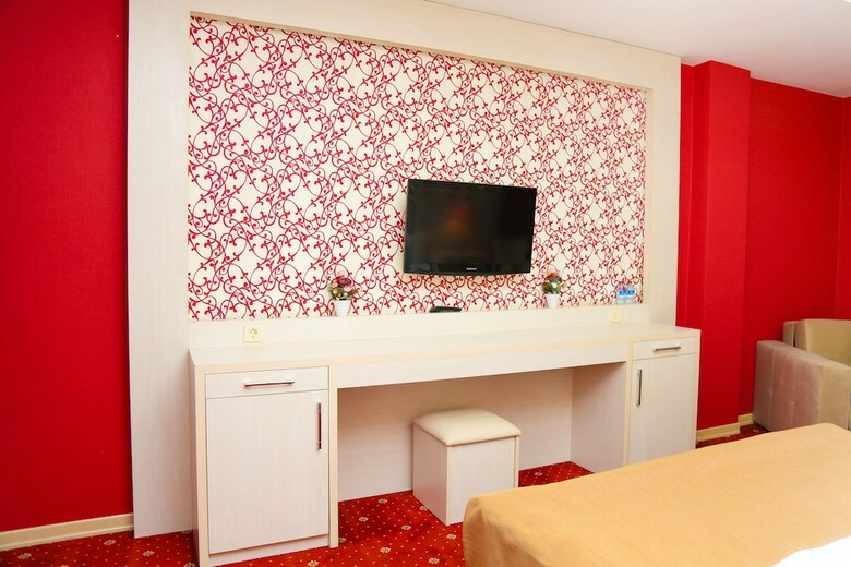 Lara Hotel & Spa