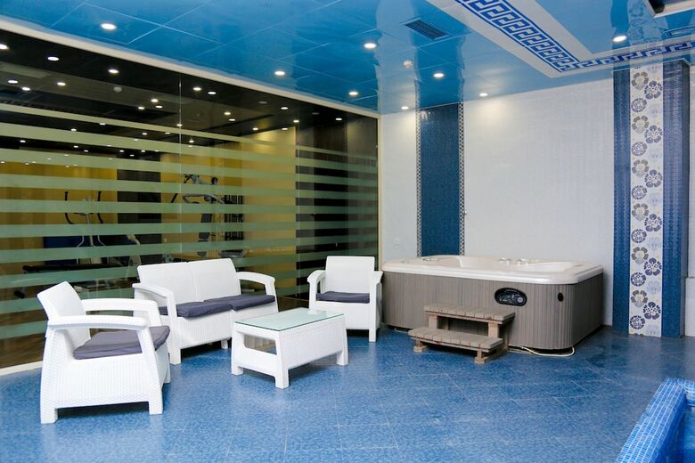 Lara Hotel & Spa