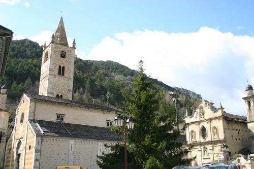 Hotel H�tel Fleur Des Alpes