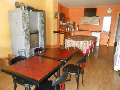 Hotel Le Logis Des Pr�s Braheux