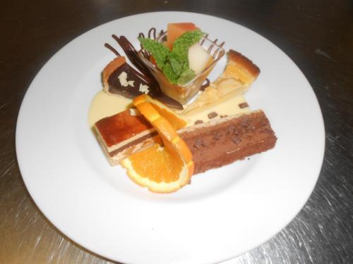Hotel Le Logis Des Pr�s Braheux
