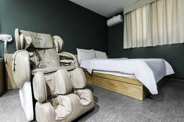 Hotel Iris
