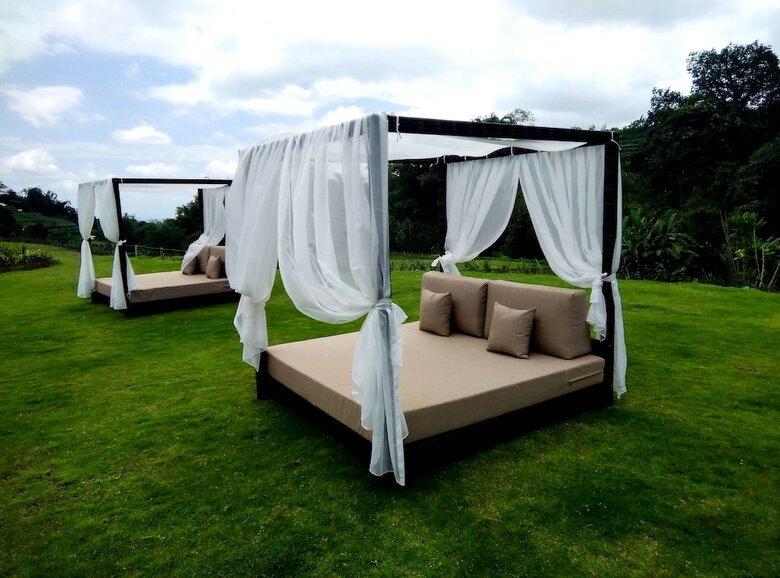 Hotel Saranam Resort And Spa