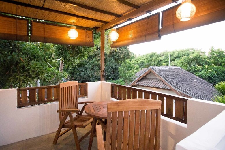 Bed & Breakfast The Mandana Gili Air