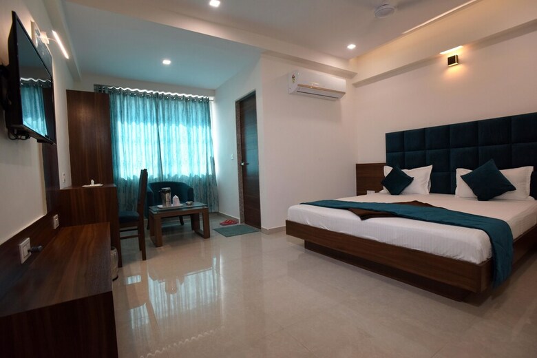 Hotel Luxura