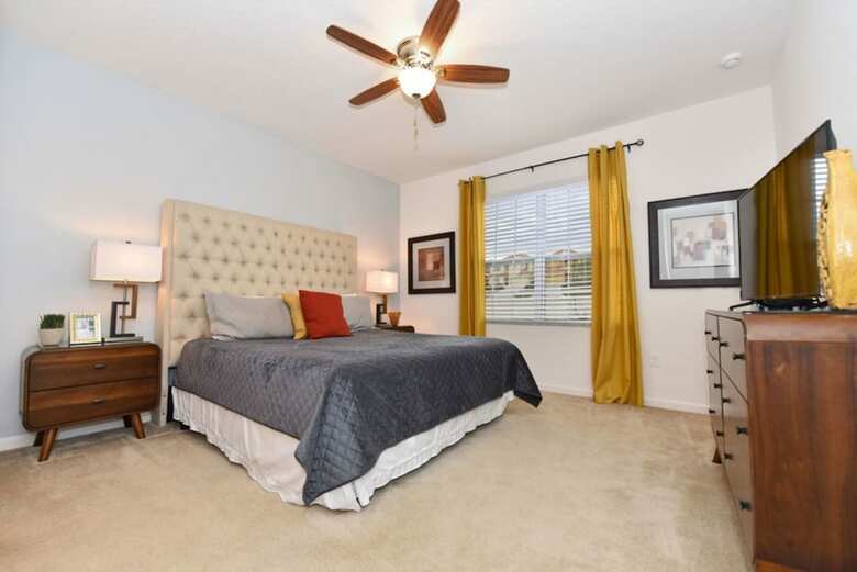 Solterra - 5252 Oakbourne By Fairytale Vr