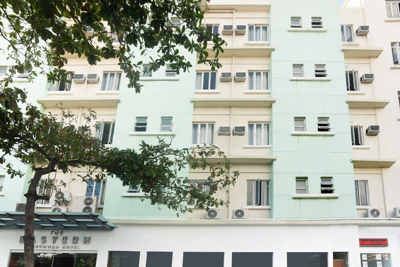 The Eastern Szechwan Hotel