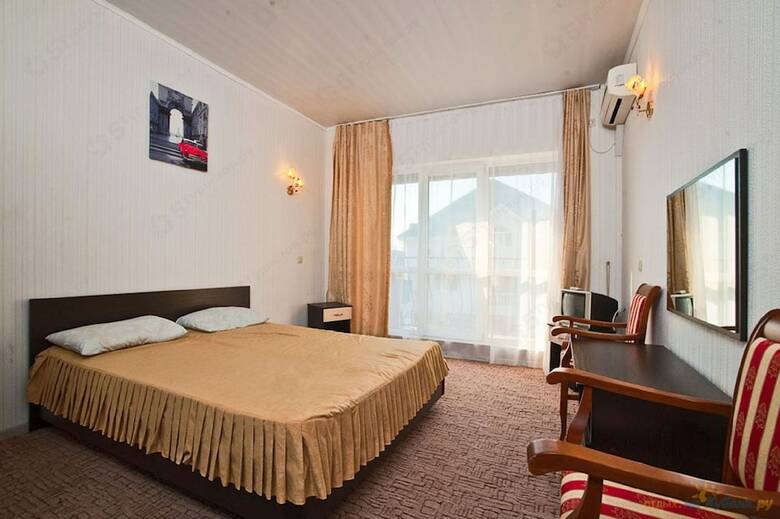 Nouvelle Hotel