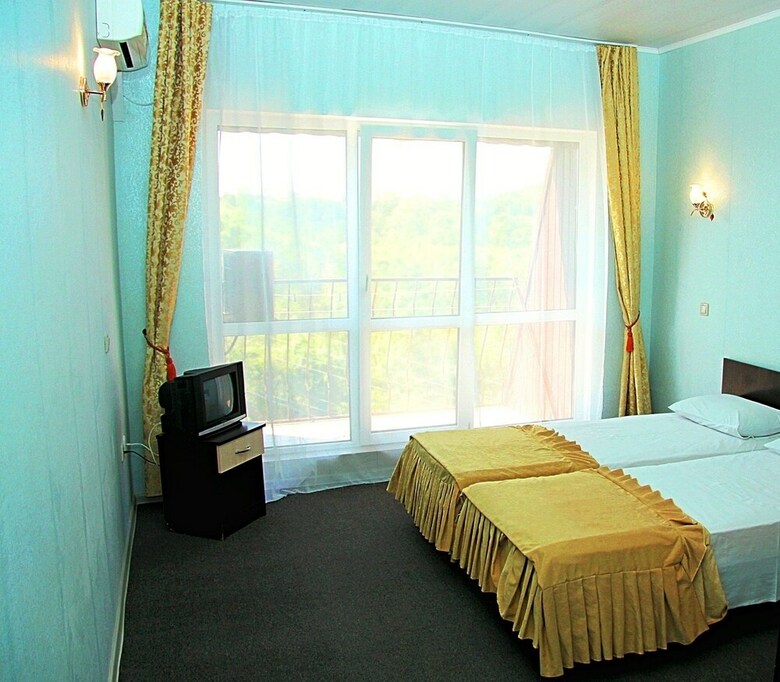 Nouvelle Hotel