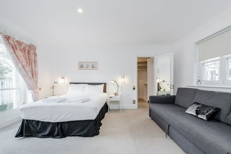 Pml Apartments Kensington