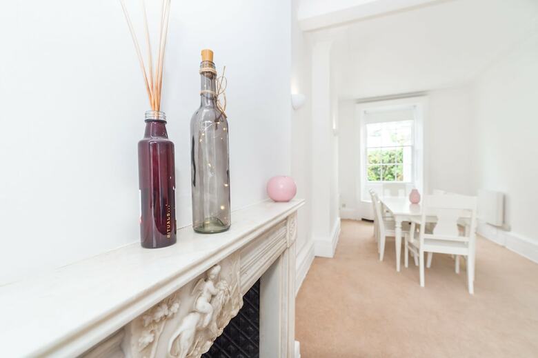 Pml Apartments Montpelier Street