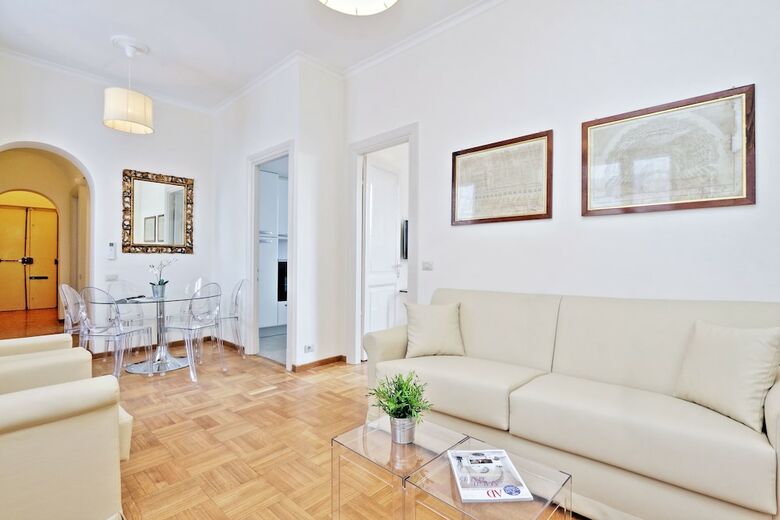 Vatican Luxapart Terrace - My Extra Home