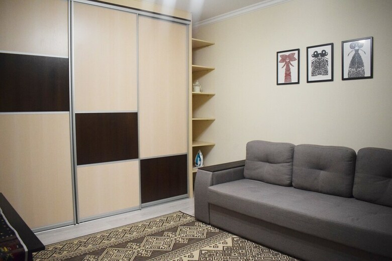 Comfortable Apartment On Doroshenka