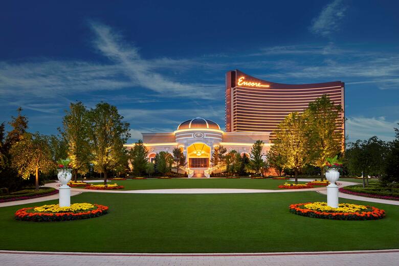 Hotel Encore Boston Harbor