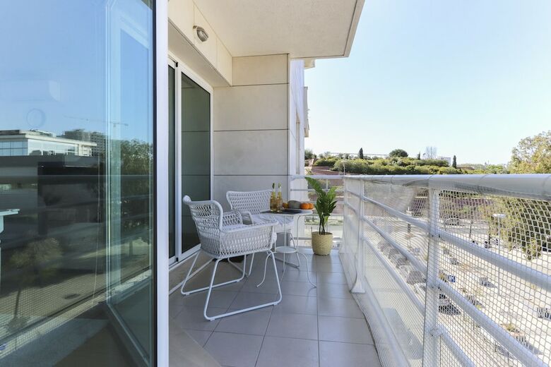 Apartamentos Expo Delight By Homing