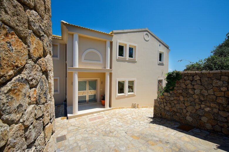 Apartamentos Fedra's House
