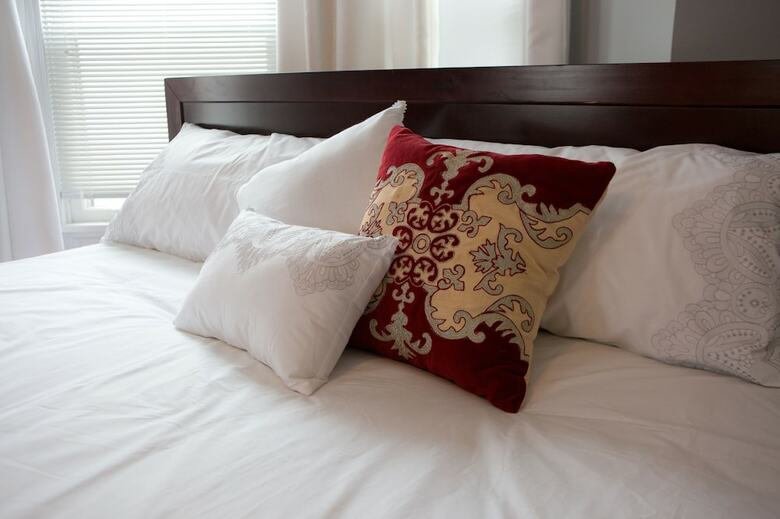 Red Mahone Bed & Breakfast
