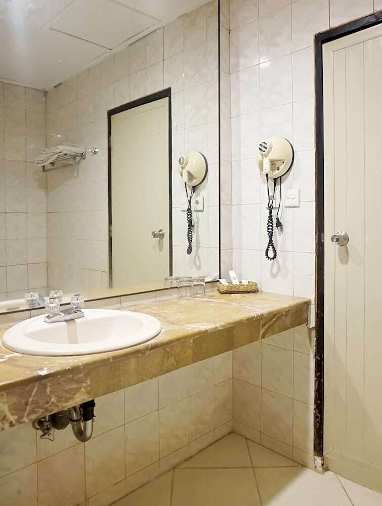 Oyo 805 Hotel Dyan Graha