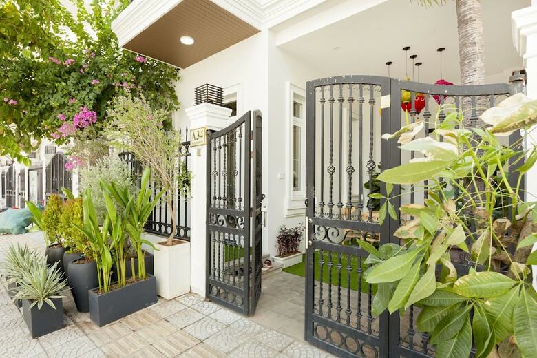 Mer Villa & Hotel Da Nang