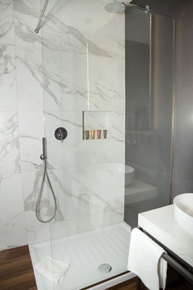 Bed & Breakfast Unicum Roma Suites