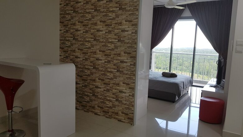 Apartamentos Skyview Teega @ Puteri Harbour