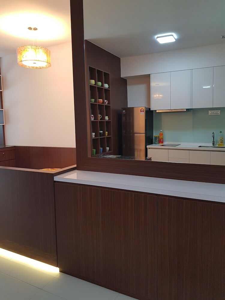 Apartamentos Skyview Teega @ Puteri Harbour
