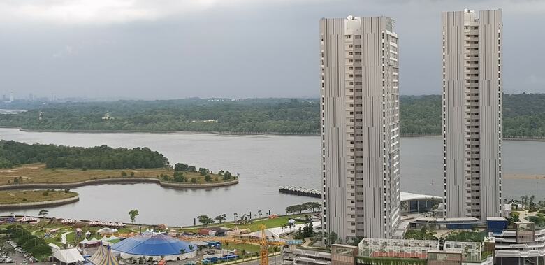 Apartamentos Skyview Teega @ Puteri Harbour