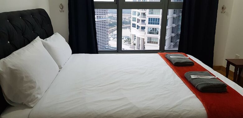 Apartamentos Skyview Teega @ Puteri Harbour