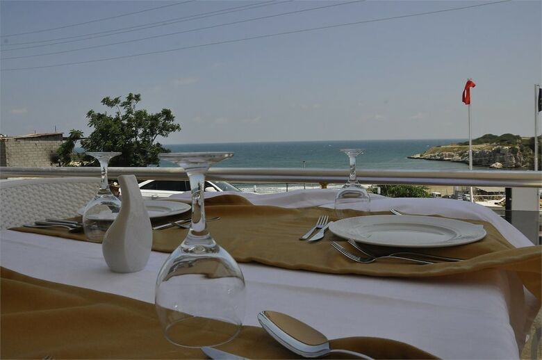 Saon Hotel