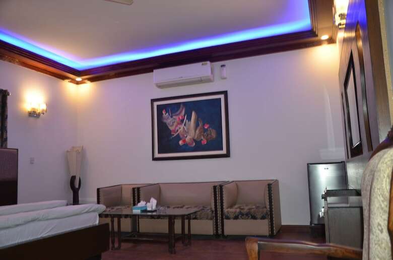 Seashell Inn Hotel