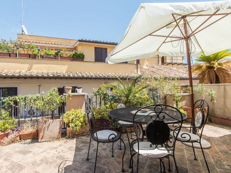 Rsh Apartment Condotti Terrace