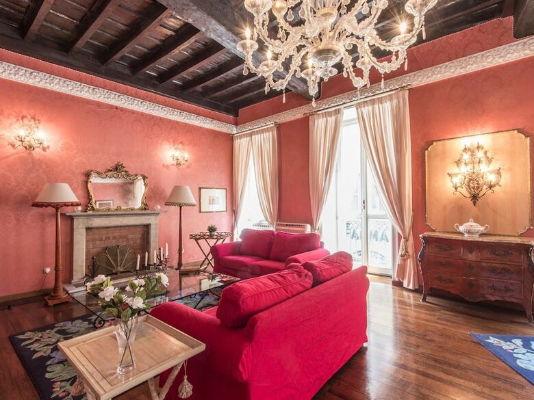 Rsh Spanish Steps Luxury Apartment