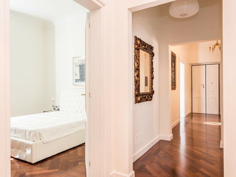 Rsh Luxury Vatican Four Bedroom Apartment