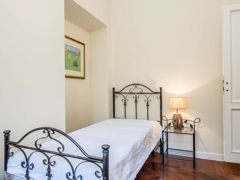 Rsh Luxury Vatican Four Bedroom Apartment