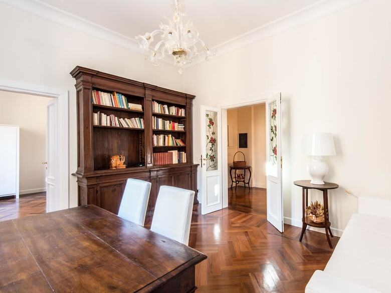 Rsh Luxury Vatican Four Bedroom Apartment