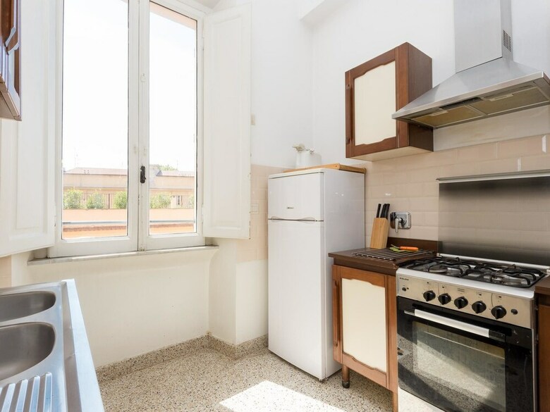 Rsh Vatican Comfortable Sunny Apartment