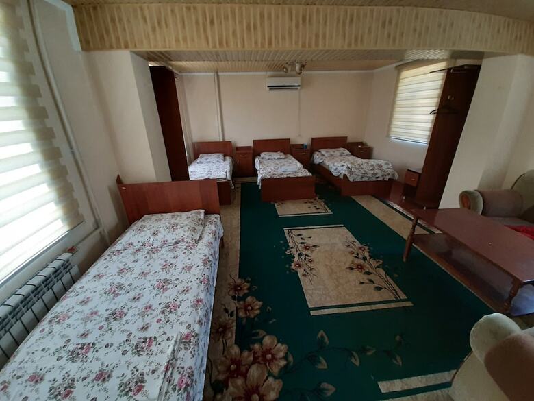 Hotel Hostel Nur