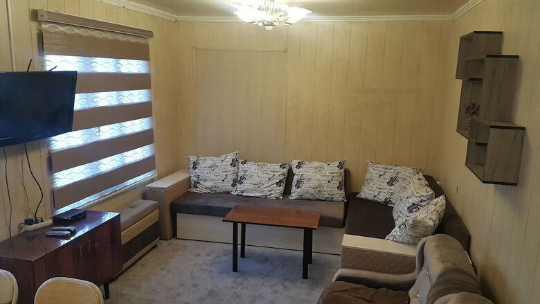 Hotel Hostel Nur