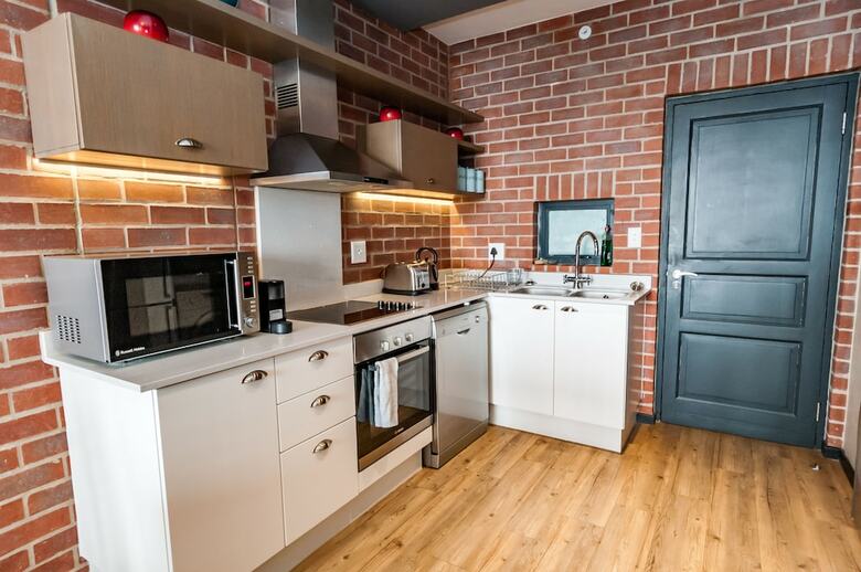 The Vantage Apartments