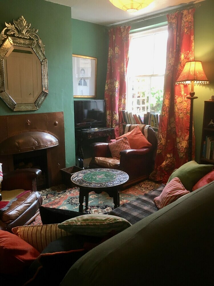 Hotel Quaint Cottage