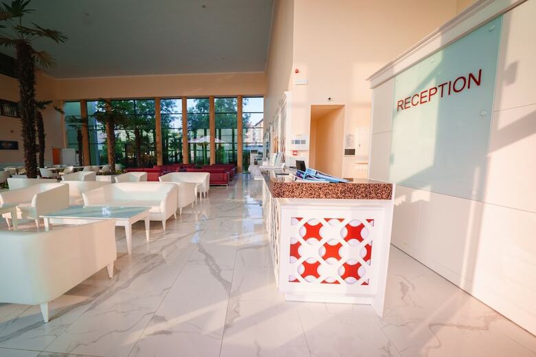 Hotel Perla Beach Luxury