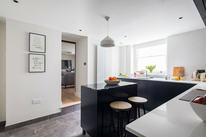 Apartamentos Iverna Gardens By Lime Street