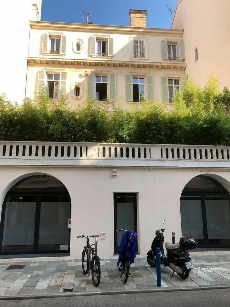 Beautiful Apart, Private Building, Cannes Center