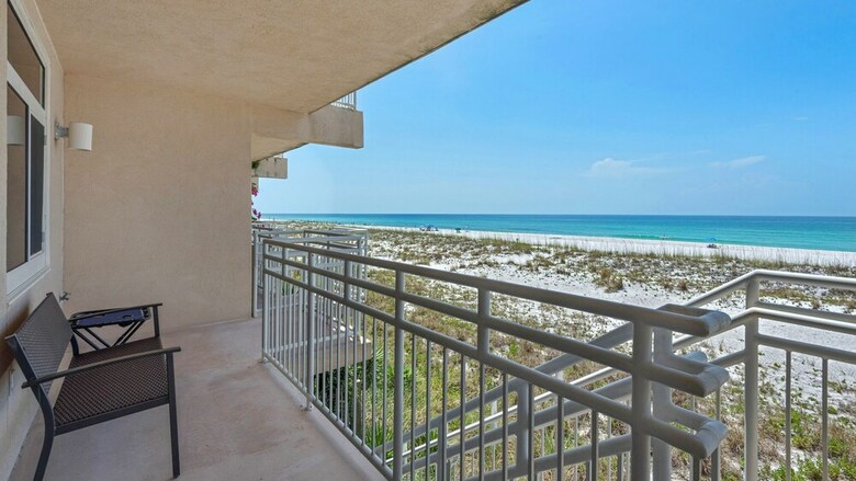 Seahorse Unit D - Three Bedroom Condo