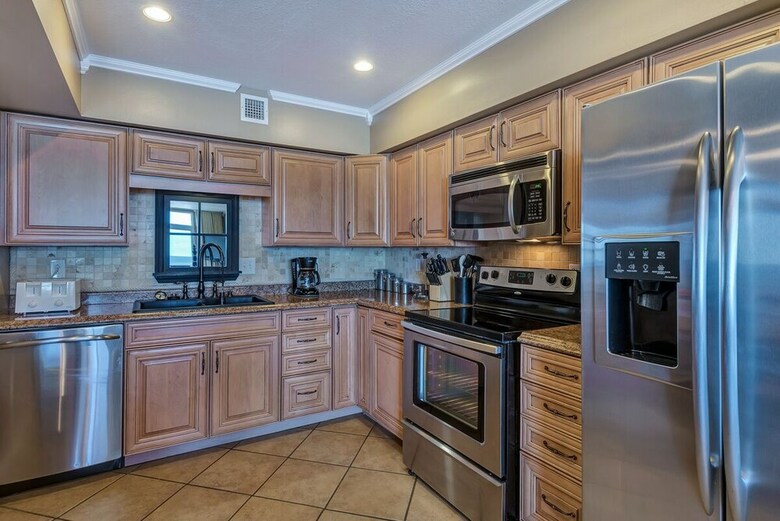 Seahorse Unit H - Three Bedroom Townhouse